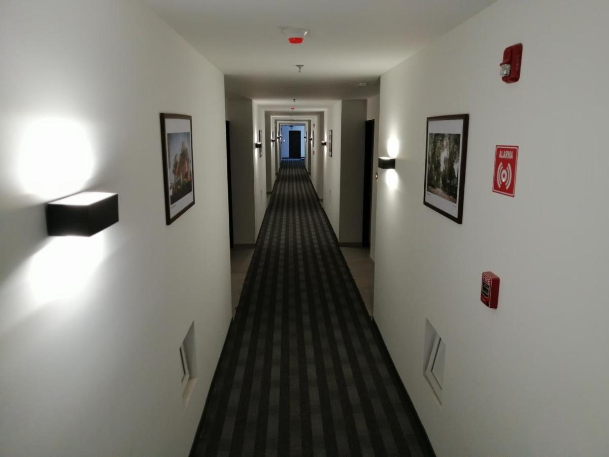 מלון Wyndham Puebla Angelopolis מראה חיצוני תמונה